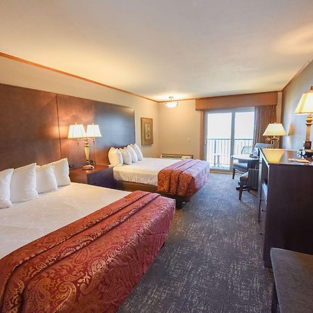 Best Western Plus Dockside Waterfront Inn Mackinaw City Exterior foto
