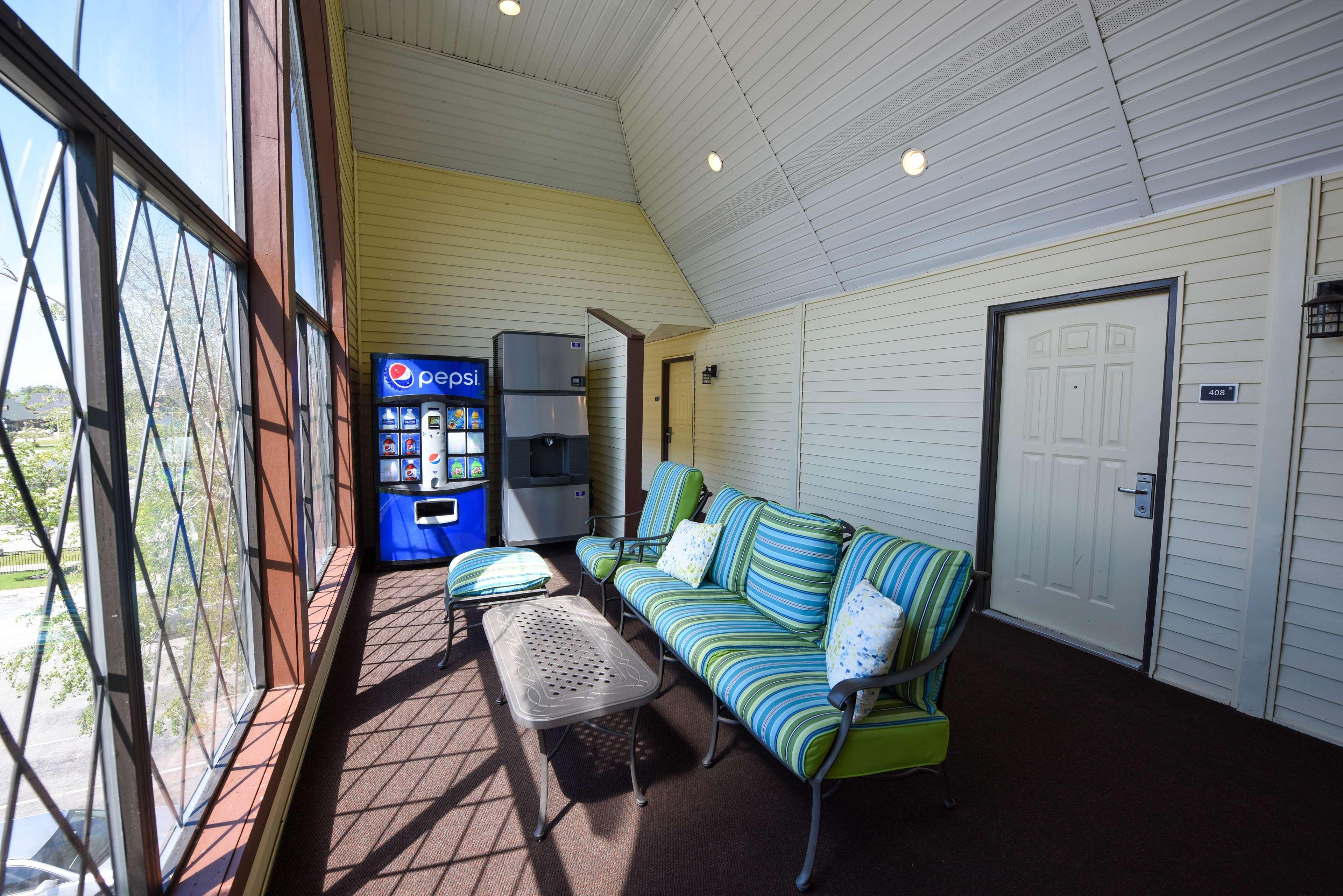 Best Western Plus Dockside Waterfront Inn Mackinaw City Exterior foto